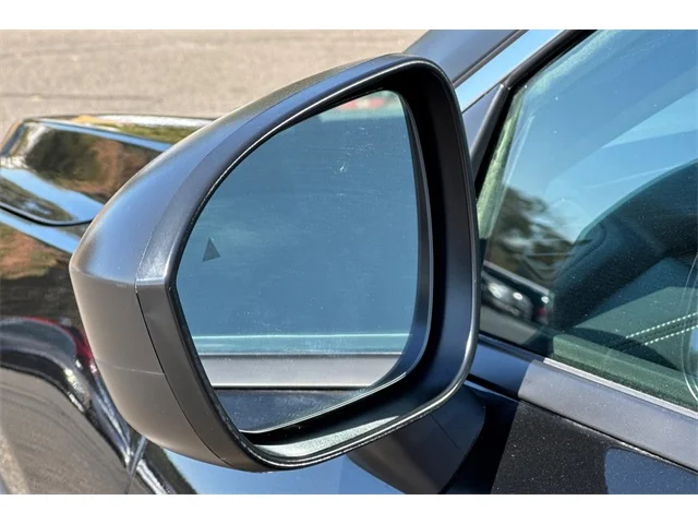 SEMINUEVOS NISSAN Rogue at ELK GROVE in Elk Grove Buick GMC