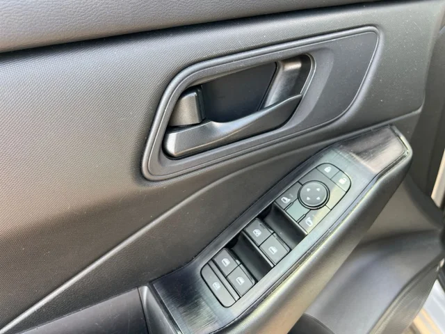 SEMINUEVOS NISSAN Rogue a Estados en autogozo
