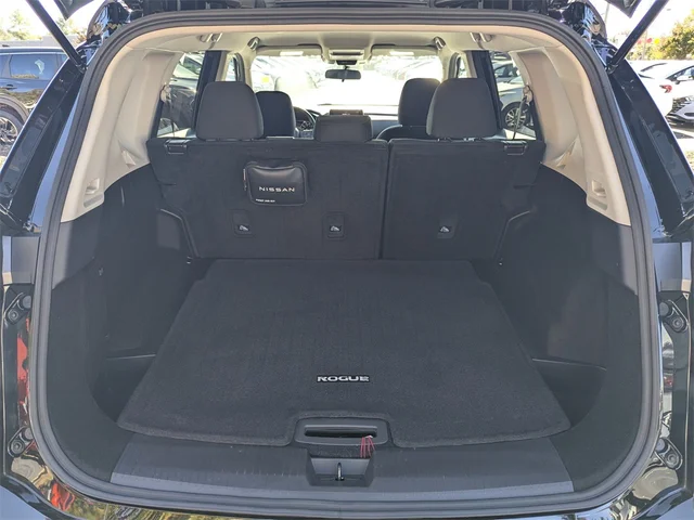 SEMINUEVOS NISSAN Rogue at Kennesaw, in Town Center Nissan