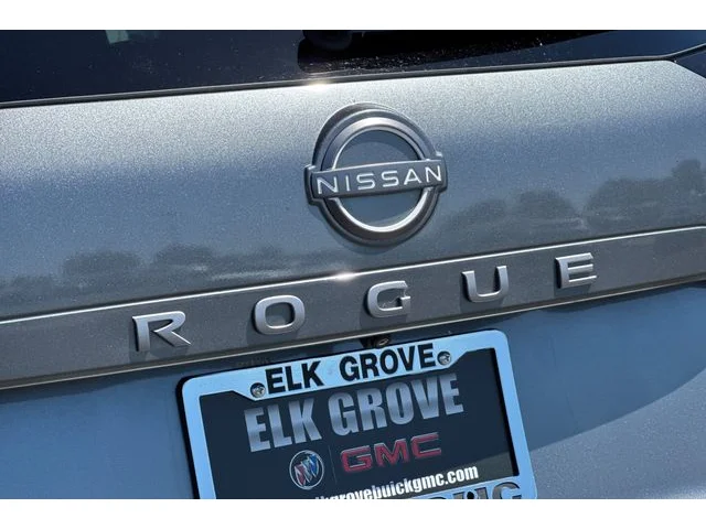 SEMINUEVOS NISSAN Rogue at ELK GROVE in Elk Grove Buick GMC