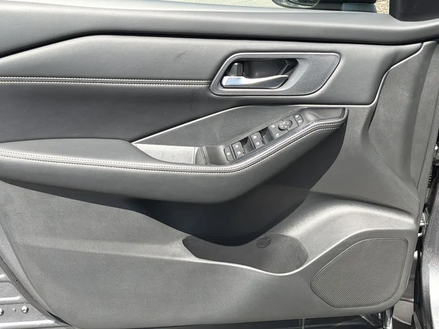Nuevos NISSAN ROGUE à Estados chez autogozo