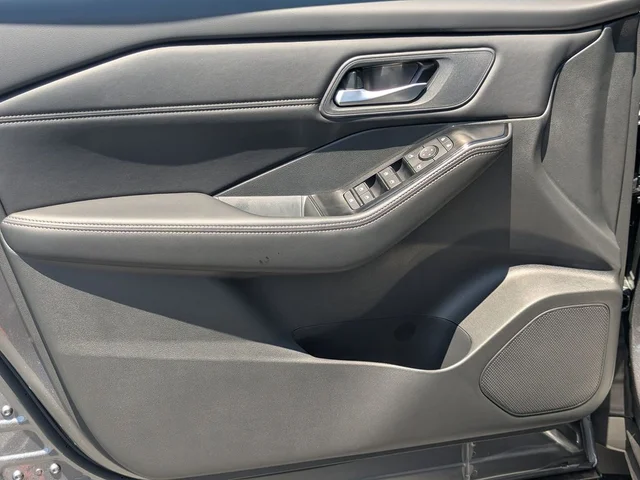 Nuevos NISSAN ROGUE à Estados chez autogozo