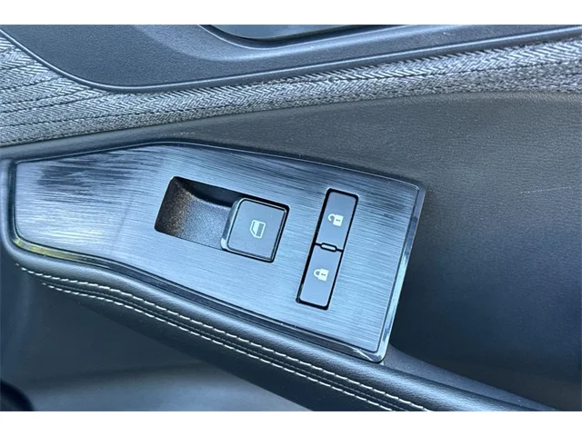 SEMINUEVOS NISSAN Rogue at ELK GROVE in Elk Grove Buick GMC