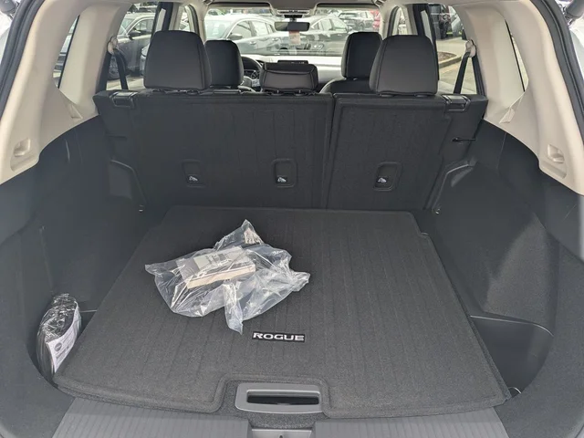 Nuevos NISSAN ROGUE à Estados chez autogozo