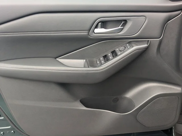 Nuevos NISSAN ROGUE à Estados chez autogozo