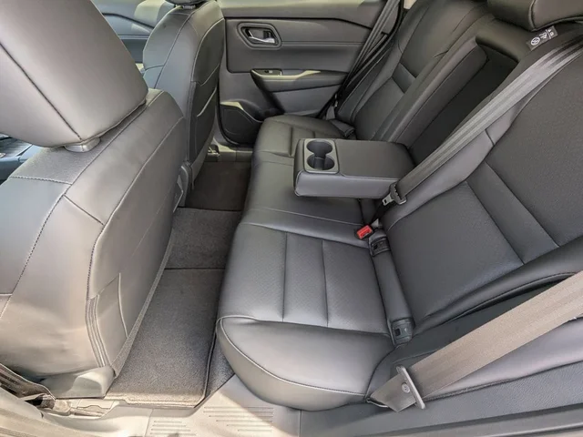 Nuevos NISSAN ROGUE à Estados chez autogozo