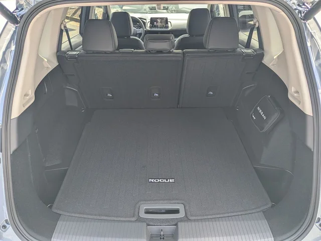 Nuevos NISSAN ROGUE à Estados chez autogozo