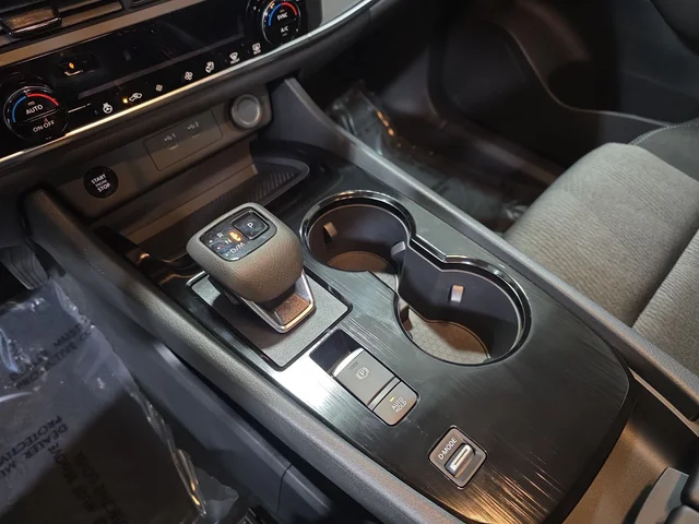 Nuevos NISSAN ROGUE à Estados chez autogozo