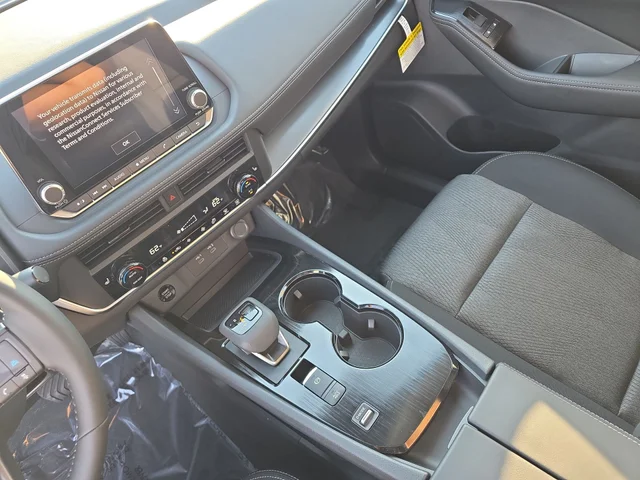 Nuevos NISSAN ROGUE à Estados chez autogozo