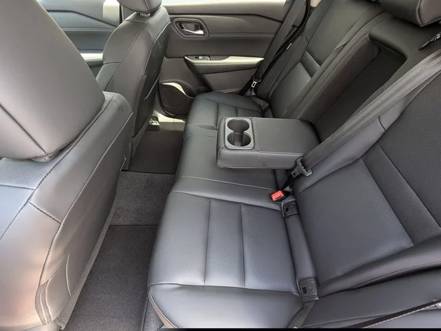 Nuevos NISSAN ROGUE à Estados chez autogozo
