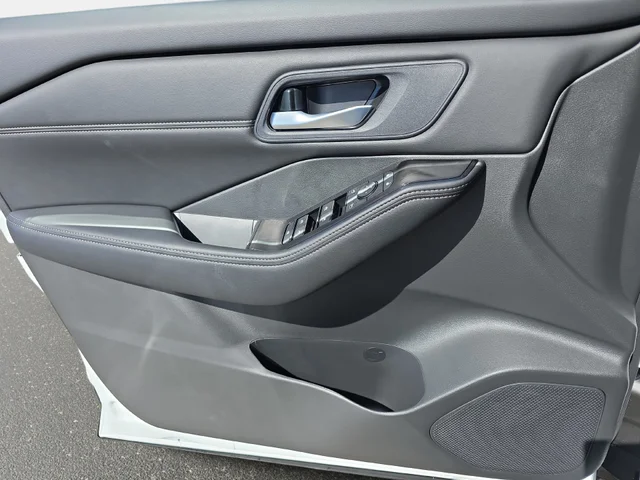 Nuevos NISSAN ROGUE à Estados chez autogozo