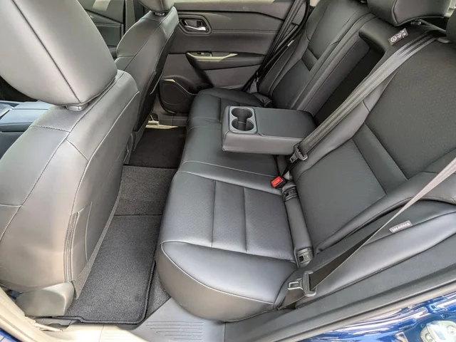 Nuevos NISSAN ROGUE à Estados chez autogozo