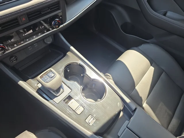 Nuevos NISSAN ROGUE à Estados chez autogozo