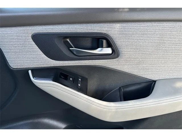 SEMINUEVOS NISSAN Rogue at ELK GROVE in Elk Grove Buick GMC