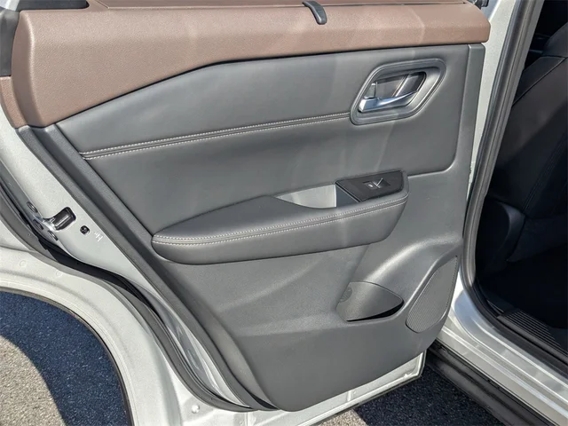 SEMINUEVOS NISSAN Rogue at Kennesaw, in Town Center Nissan