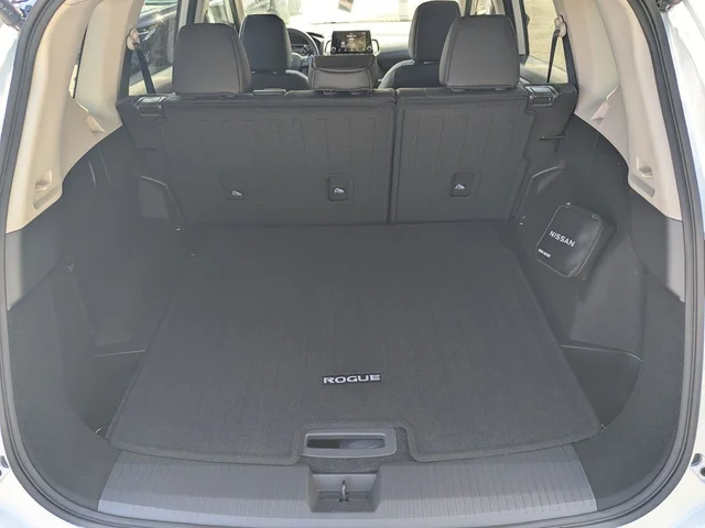 Nuevos NISSAN ROGUE à Estados chez autogozo
