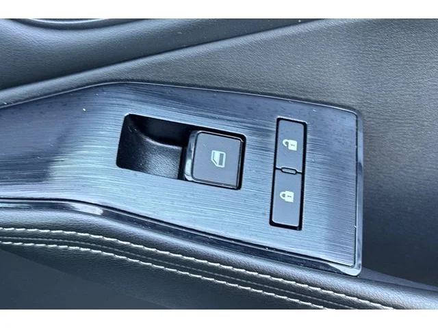 SEMINUEVOS NISSAN Rogue at ELK GROVE in Elk Grove Buick GMC