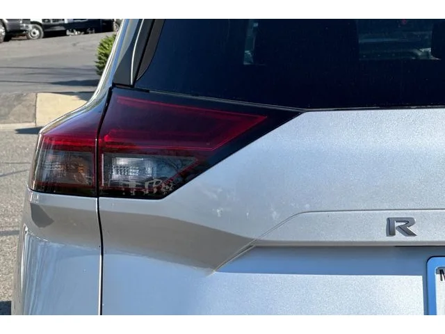 SEMINUEVOS NISSAN Rogue at ELK GROVE in Elk Grove Buick GMC