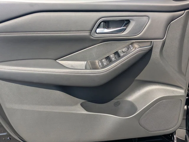 Nuevos NISSAN ROGUE à Estados chez autogozo