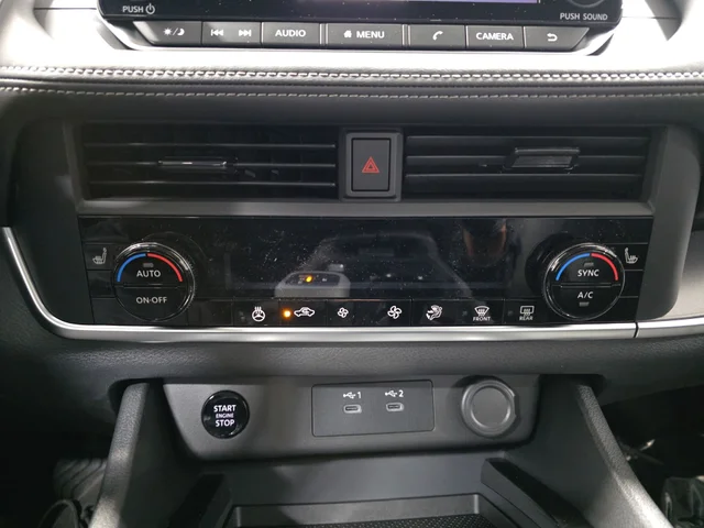 Nuevos NISSAN ROGUE à Estados chez autogozo
