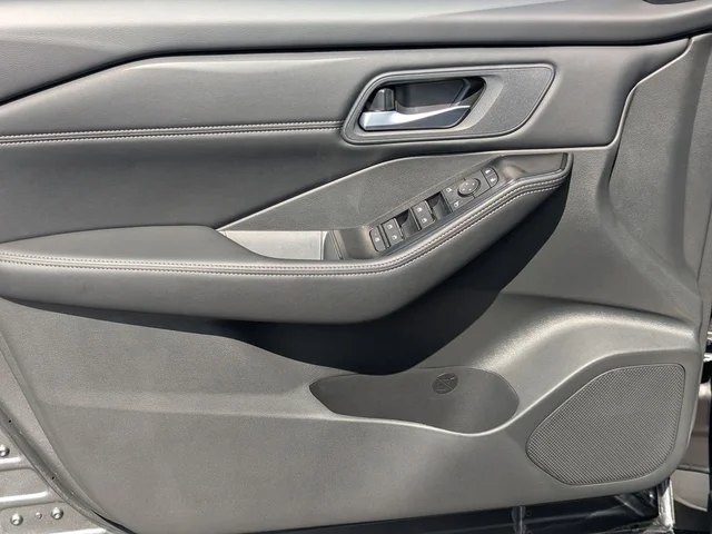 Nuevos NISSAN ROGUE à Estados chez autogozo