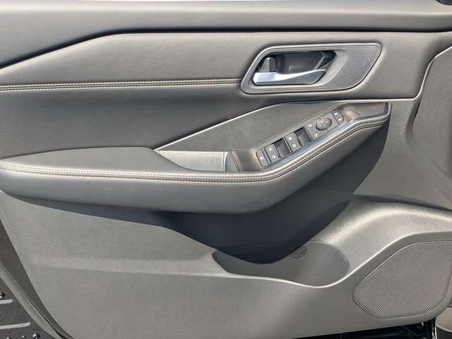 Nuevos NISSAN ROGUE à Estados chez autogozo