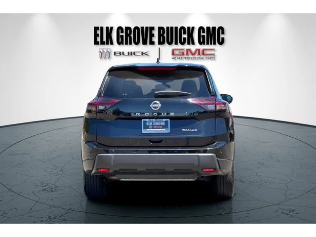 SEMINUEVOS NISSAN Rogue at ELK GROVE in Elk Grove Buick GMC