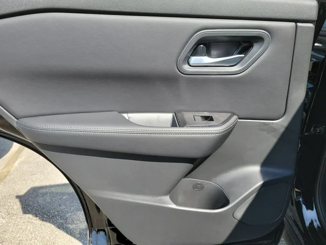 Nuevos NISSAN ROGUE à Estados chez autogozo