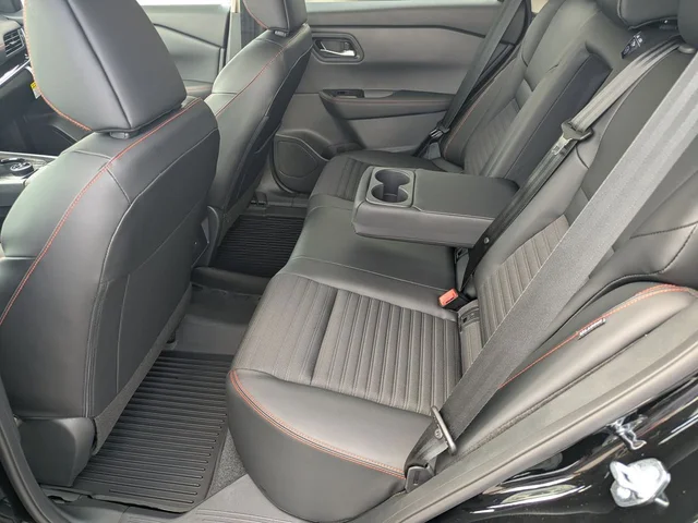 Nuevos NISSAN ROGUE à Estados chez autogozo