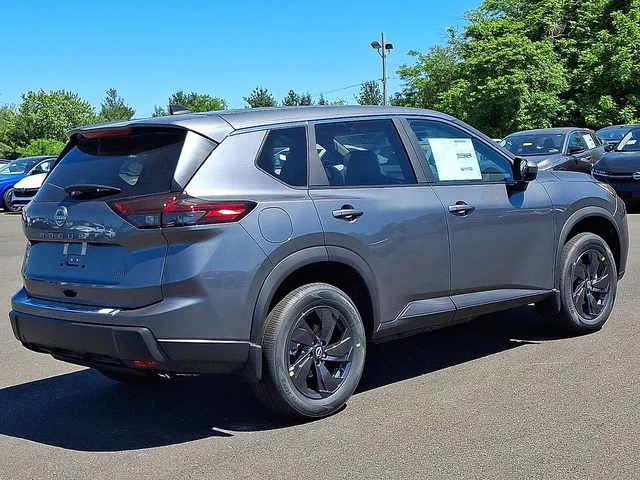 Nuevos NISSAN ROGUE à Estados chez autogozo
