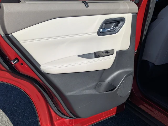 SEMINUEVOS NISSAN Rogue at Kennesaw, in Town Center Nissan