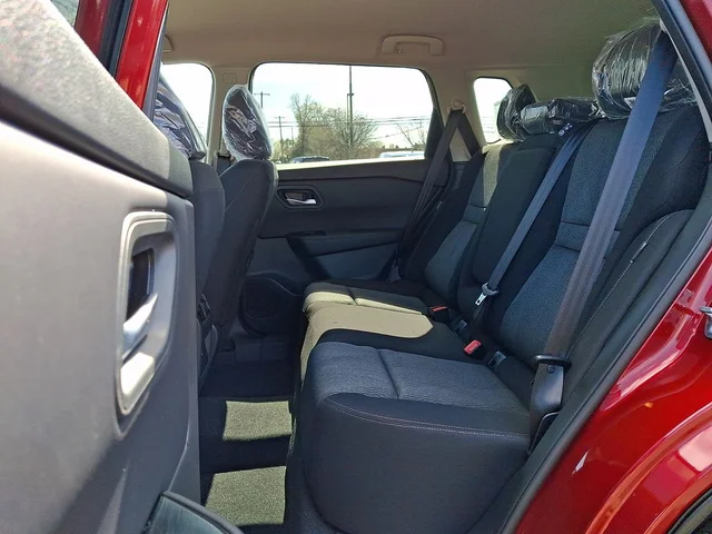 Nuevos NISSAN ROGUE à Estados chez autogozo