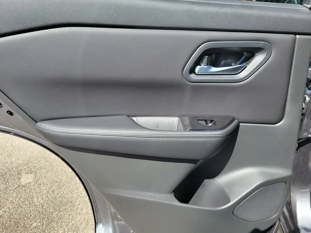 Nuevos NISSAN ROGUE à Estados chez autogozo