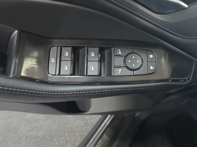 Nuevos NISSAN ROGUE à Estados chez autogozo