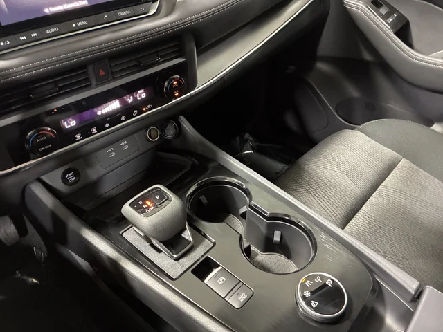 Nuevos NISSAN ROGUE à Estados chez autogozo