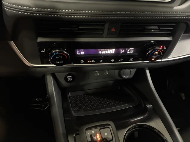 Nuevos NISSAN ROGUE à Estados chez autogozo
