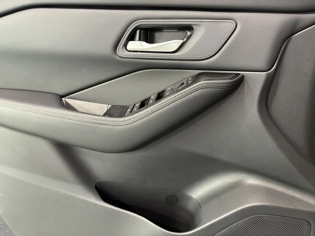 Nuevos NISSAN ROGUE à Estados chez autogozo
