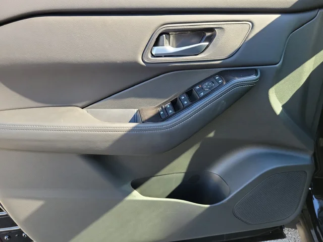 Nuevos NISSAN ROGUE à Estados chez autogozo