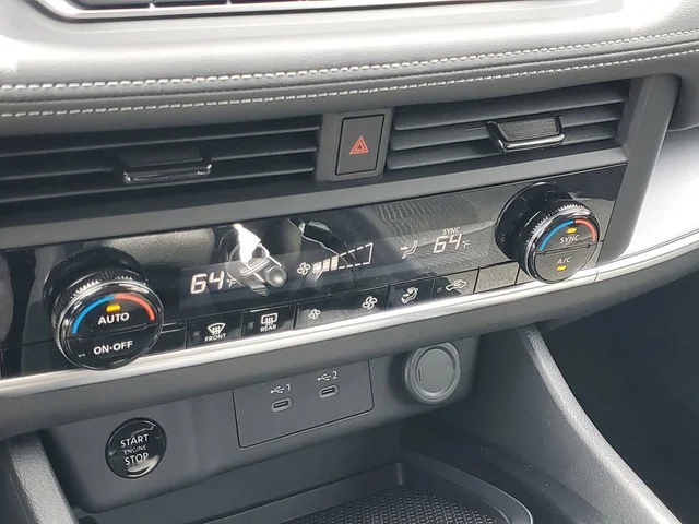 Nuevos NISSAN ROGUE à Estados chez autogozo
