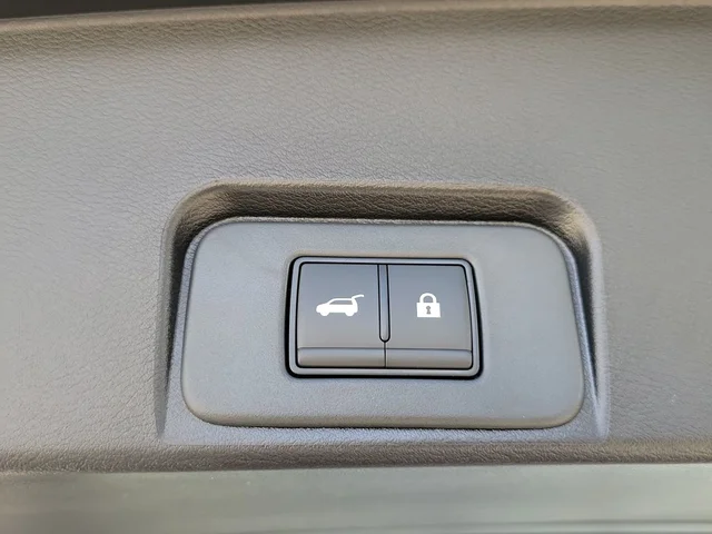 Nuevos NISSAN ROGUE à Estados chez autogozo