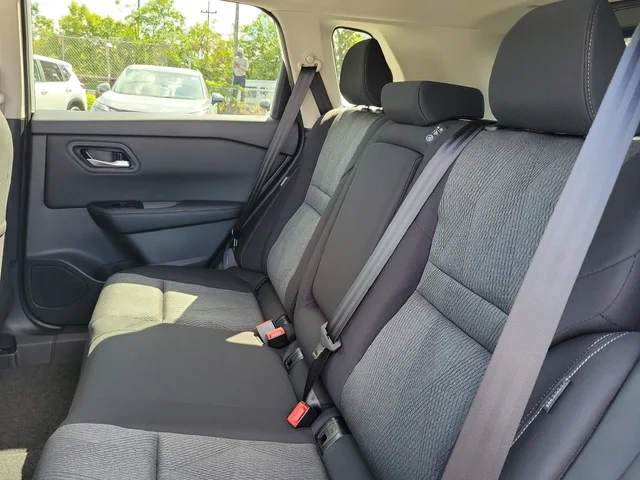 Nuevos NISSAN ROGUE à Estados chez autogozo