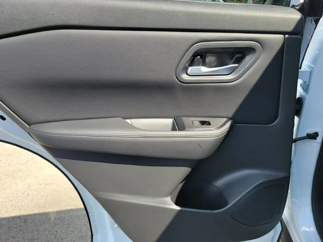 Nuevos NISSAN ROGUE à Estados chez autogozo