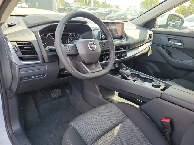 Nuevos NISSAN ROGUE à Estados chez autogozo