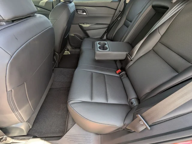 Nuevos NISSAN ROGUE à Estados chez autogozo
