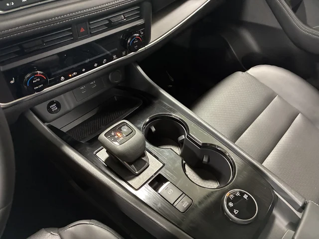 Nuevos NISSAN ROGUE à Estados chez autogozo