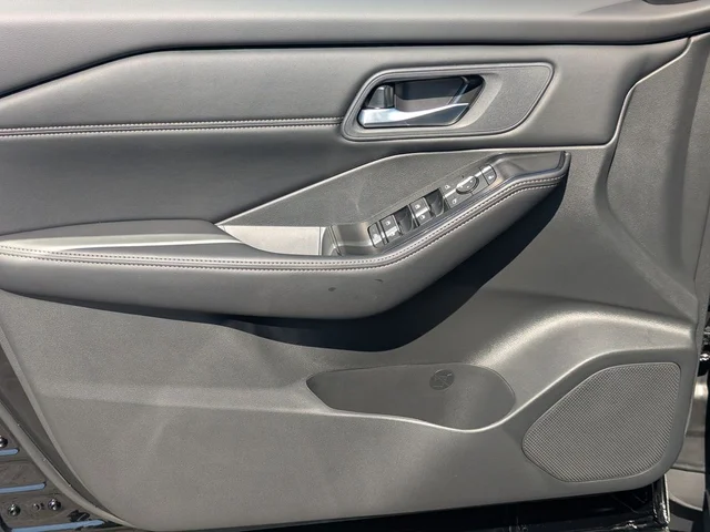 Nuevos NISSAN ROGUE à Estados chez autogozo