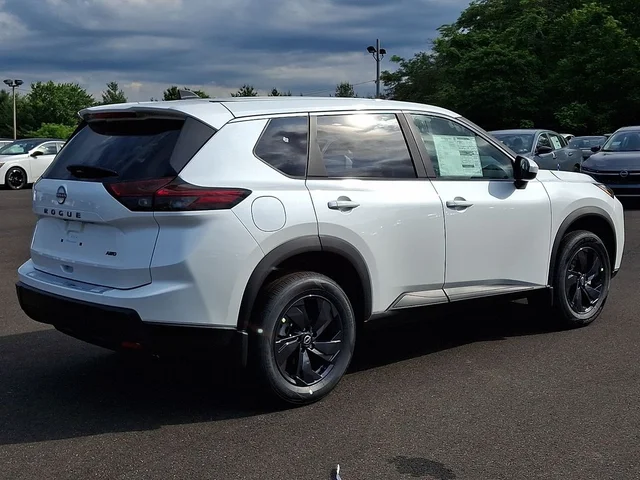 Nuevos NISSAN ROGUE à Estados chez autogozo