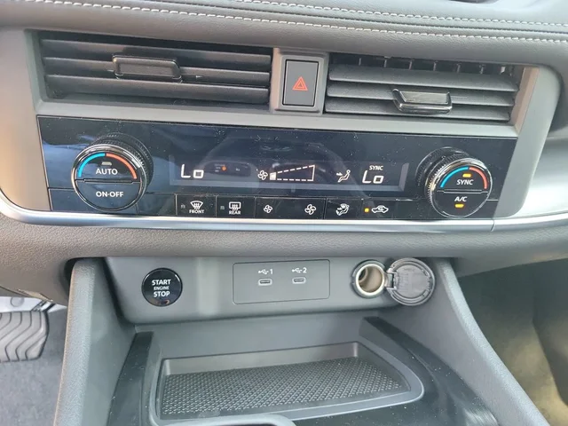 Nuevos NISSAN ROGUE à Estados chez autogozo