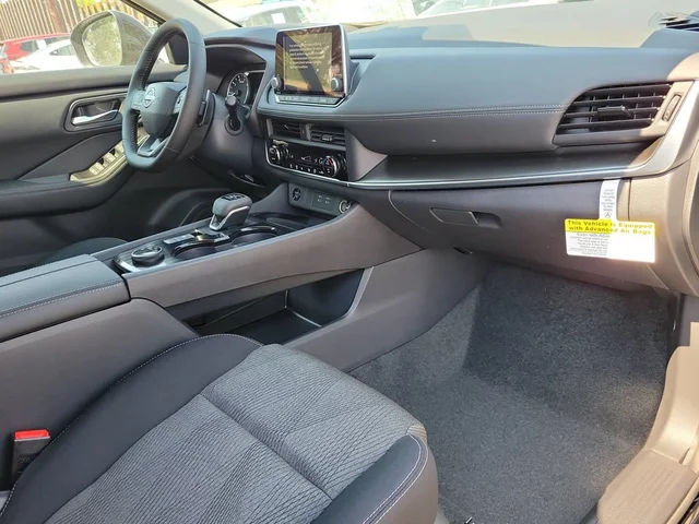 Nuevos NISSAN ROGUE à Estados chez autogozo