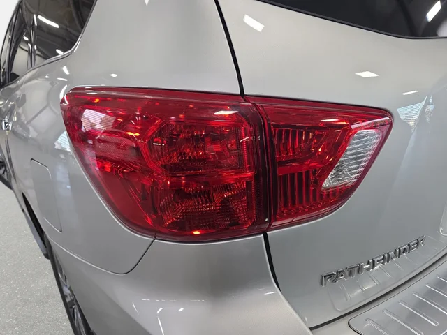 SEMINUEVOS NISSAN Pathfinder a Estados en autogozo
